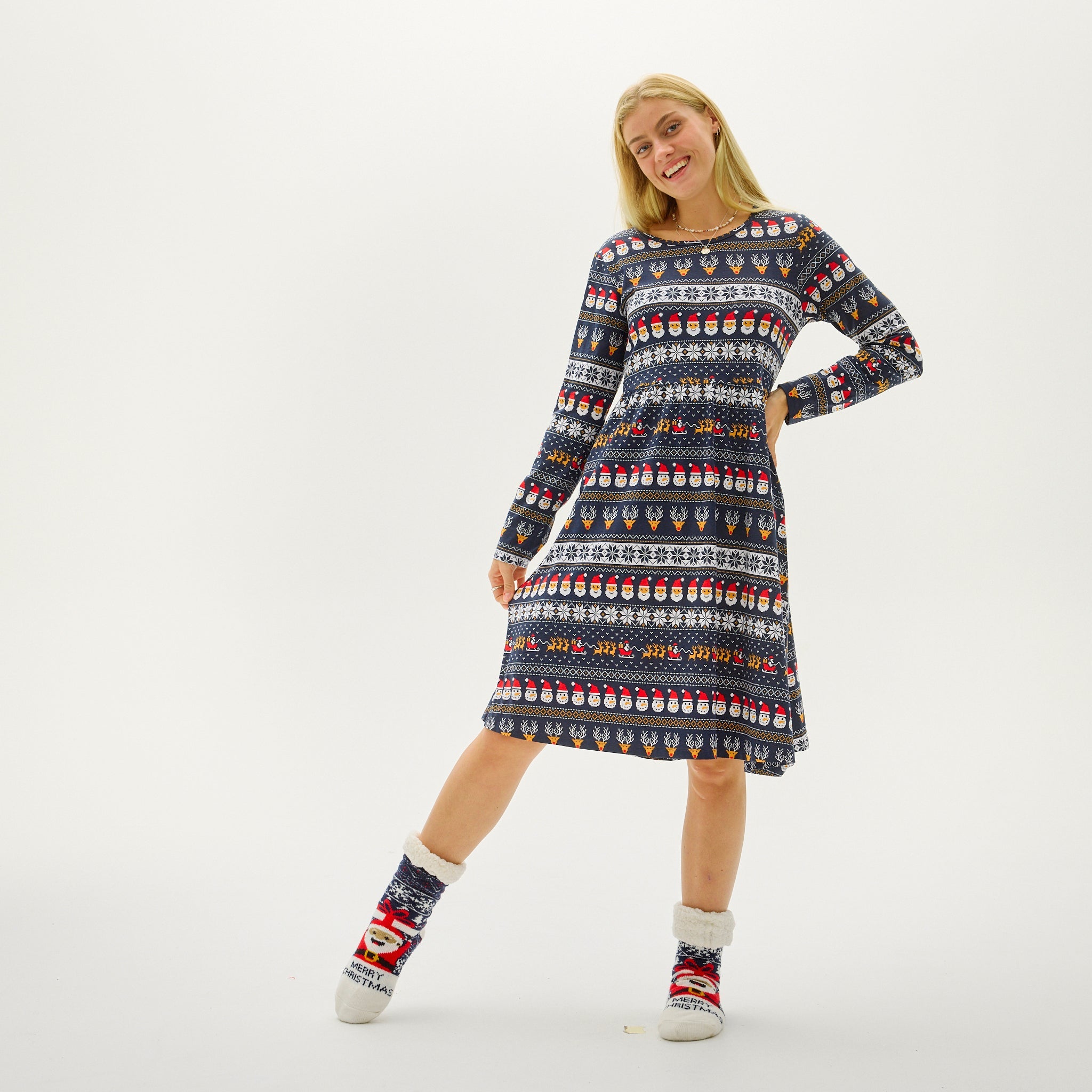 The Lovely Christmas Dress - Donna.