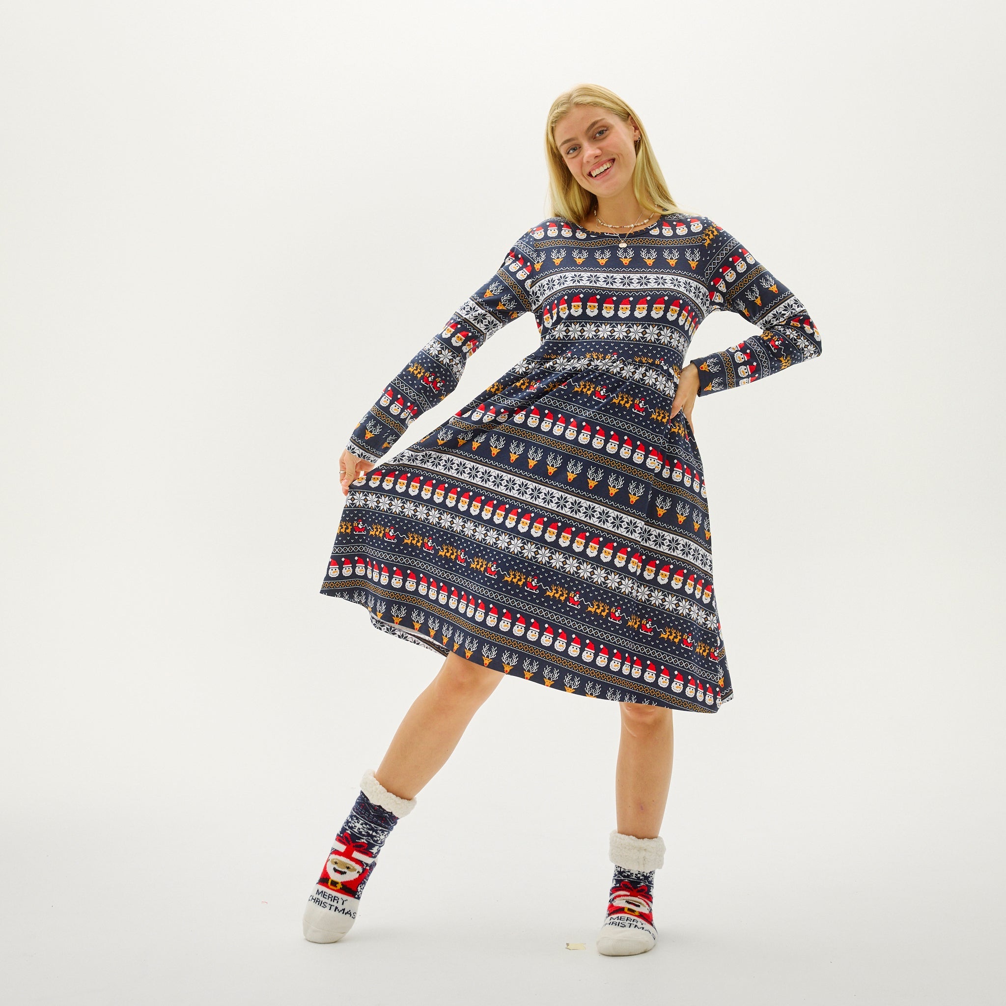 The Lovely Christmas Dress - Donna.