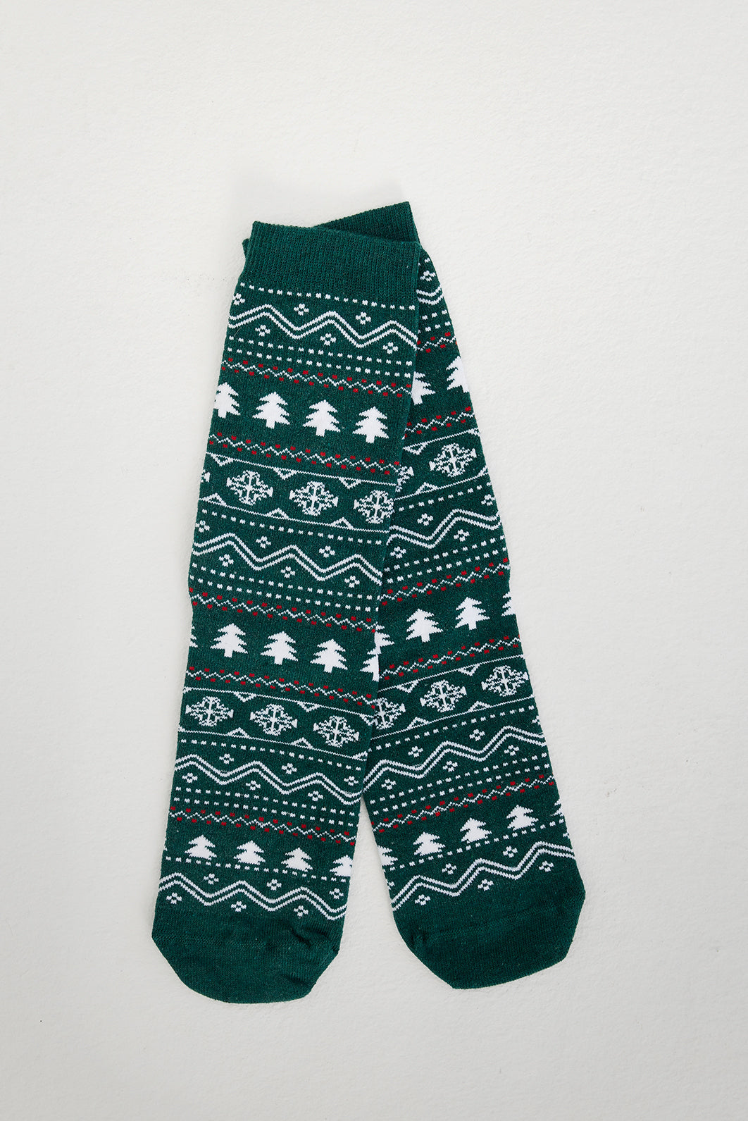 Un paio di calzini di Natale verdi.